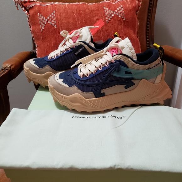 Sold...Off-white odsy-1000 - Picture 3 of 9